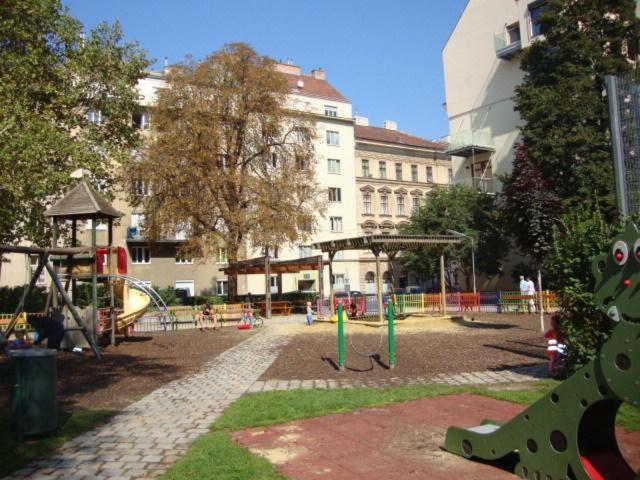Sunny Apartment Viena Exterior foto